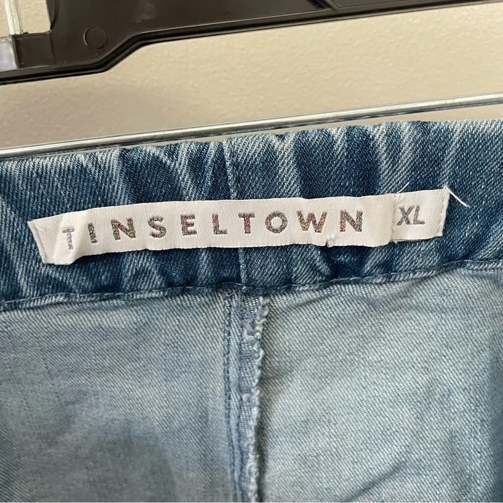 ‎⭐️Tinseltown Shorts/Skirt